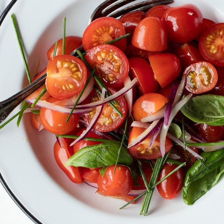 Enkel tomatsalat