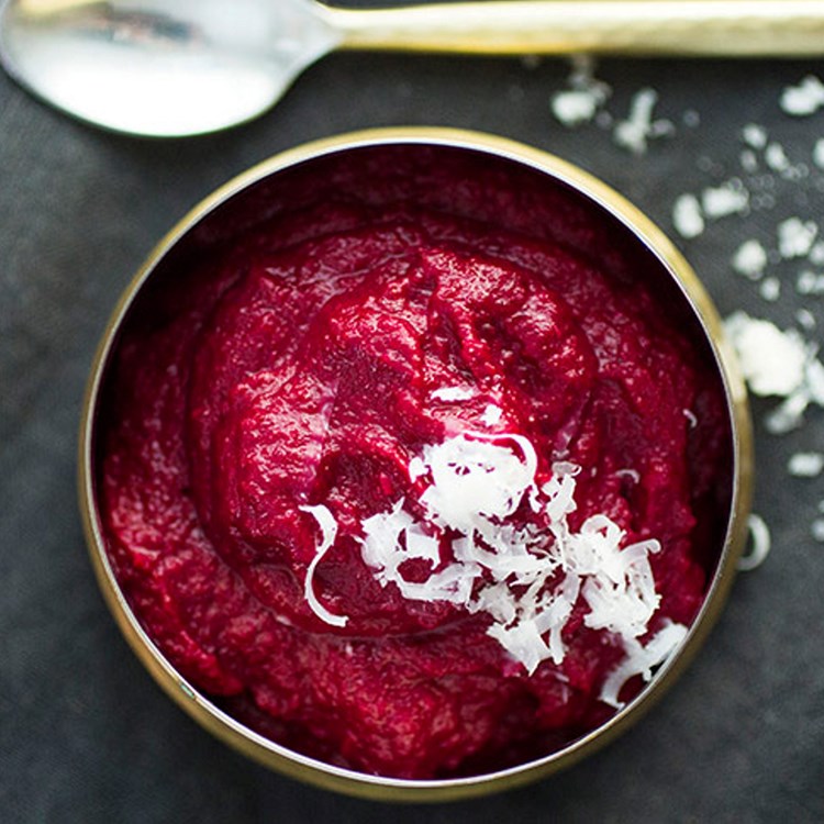 Rødbetpesto