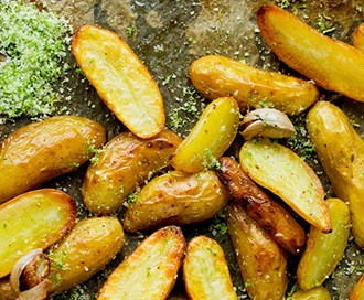 Oppblåste mandelpoteter med limesalt