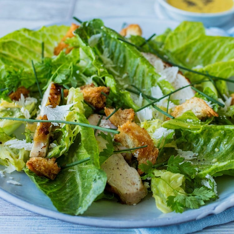 Cæsarsalat med kylling