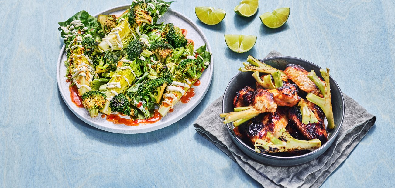 Spicy brokkoli og kyllingvinger med “ranchsalat”