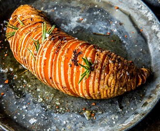 Hasselback søtpotet