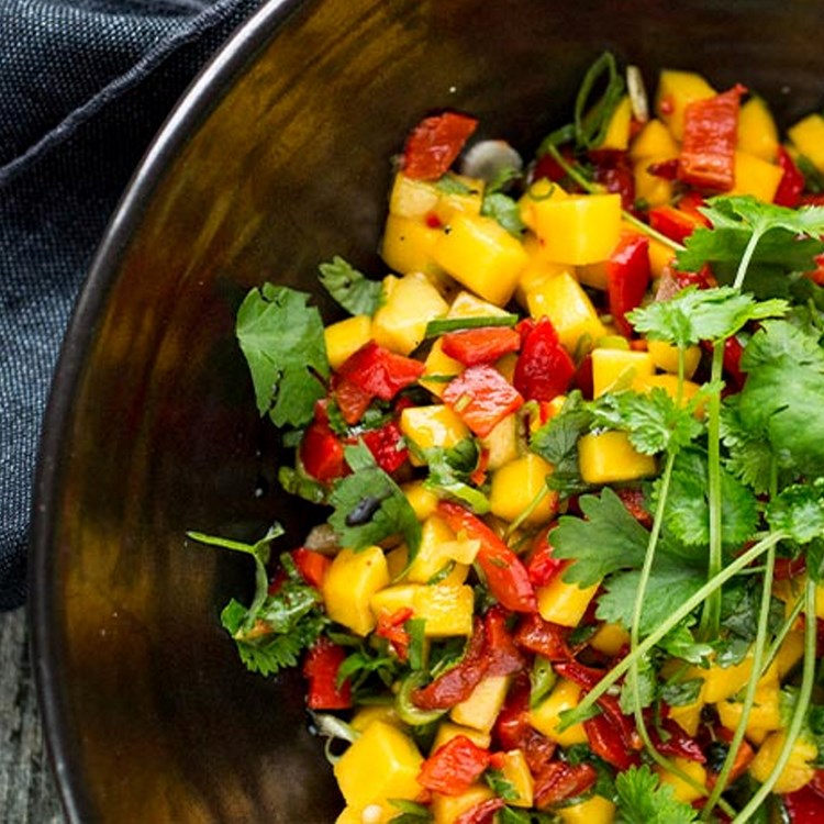 Grillet paprika, mango og chilisalsa