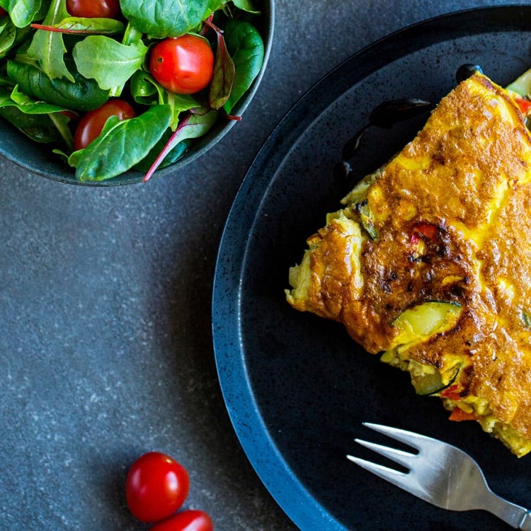 Omelett med paprika og squash
