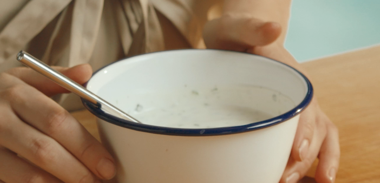 Slik lager du yoghurtdressing