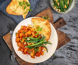 Tikka masala med gresskar, poteter og grønne bønner