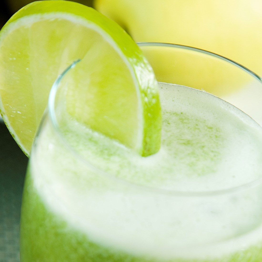 Grønn juice med lime