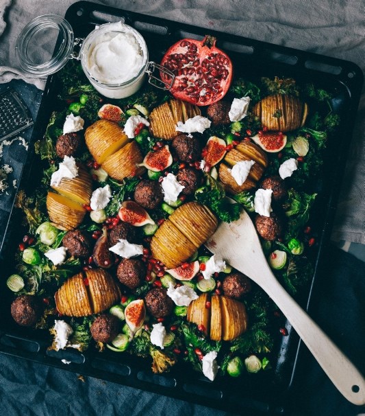 Vegetarboller med hasselbackpoteter og pepperrotkrem