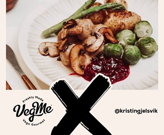 Vegetarboller med fløtesaus