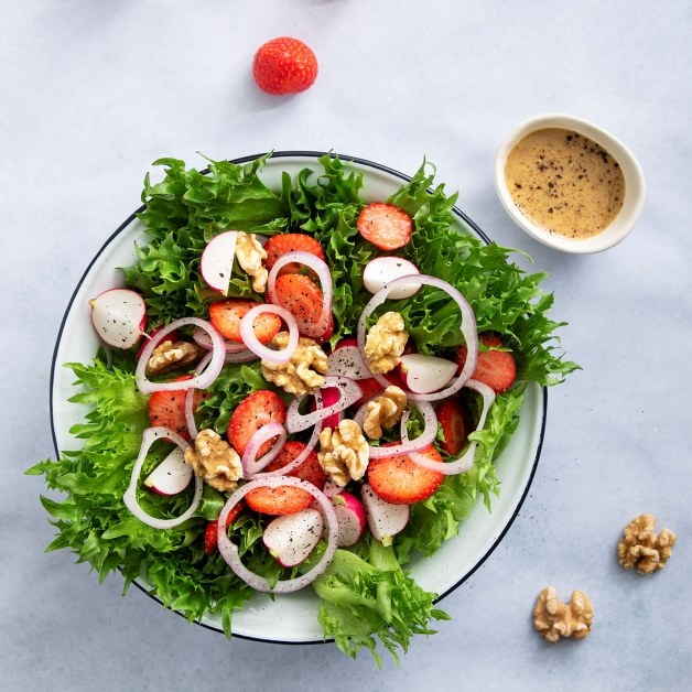 Frisk sommersalat
