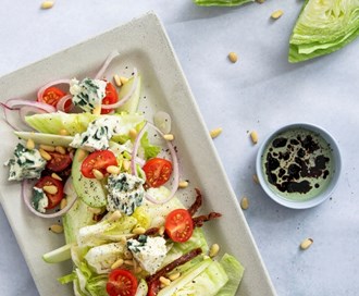 Isbergsalat med Roquefort