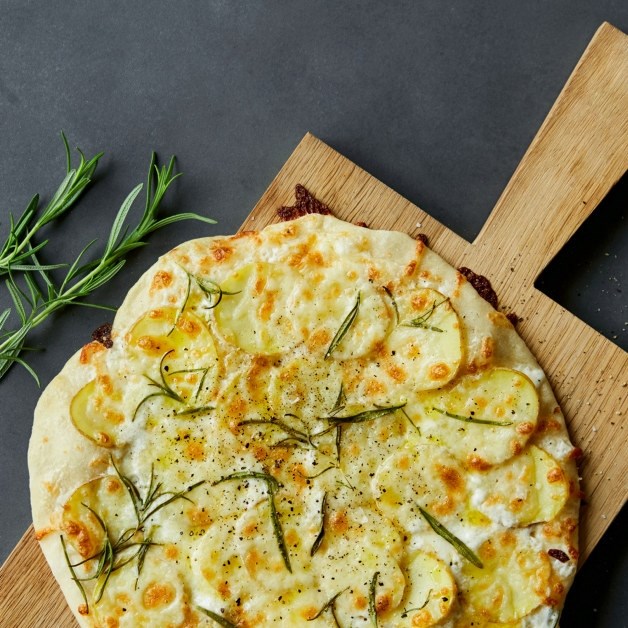 Pizza med potet og rosmarin