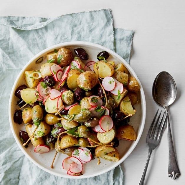 Potetsalat med kapers og reddik