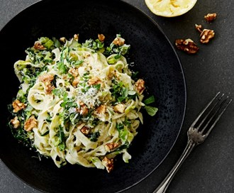 Tagliatelle med ricotta og minipurre