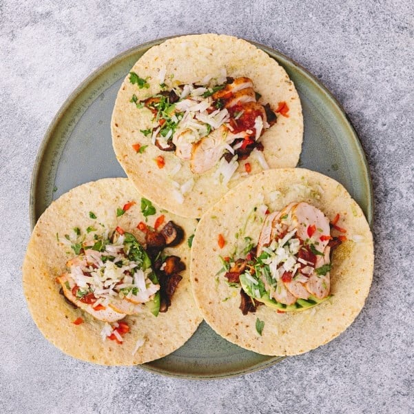 Kyllingtaco med salatløk