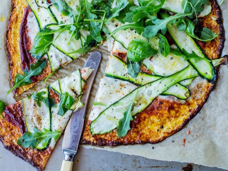 Pizza med blomkålbunn