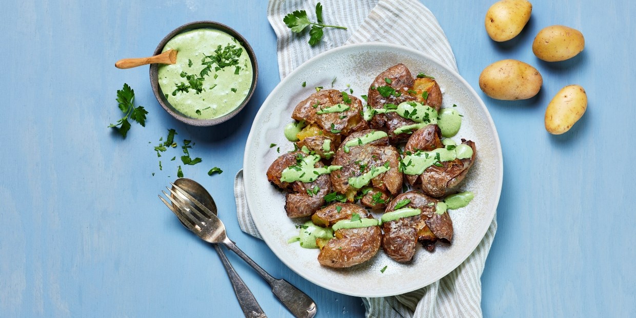 Sprø nypoteter med persillekrem