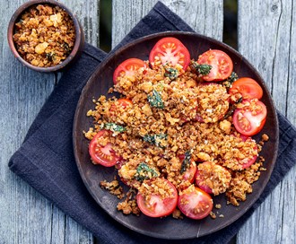 Friske tomater med parmesancrunch