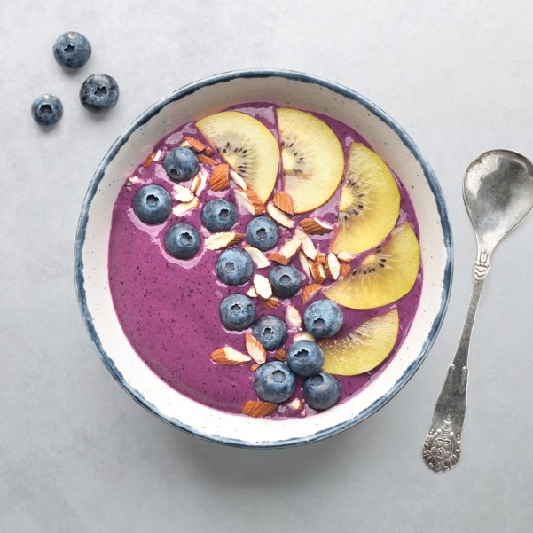 Smoothie bowl med blåbær