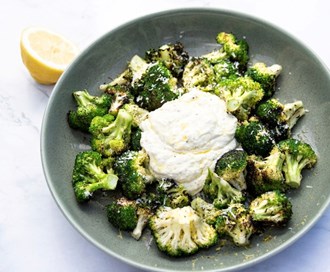 Grillede brokkolibuketter