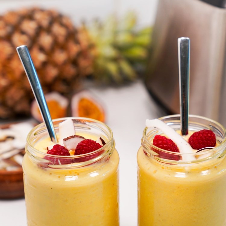 Frisk smoothie med ananas
