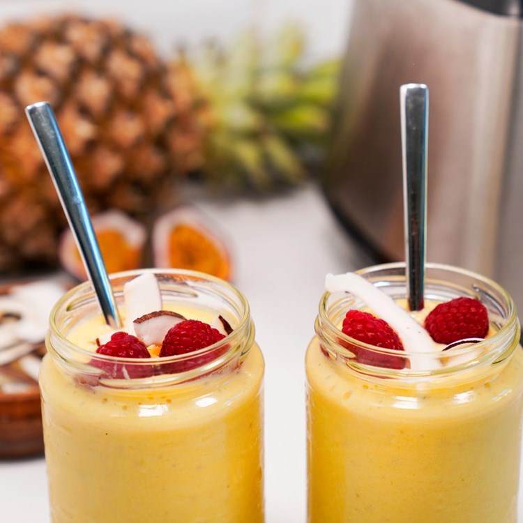 Frisk smoothie med ananas