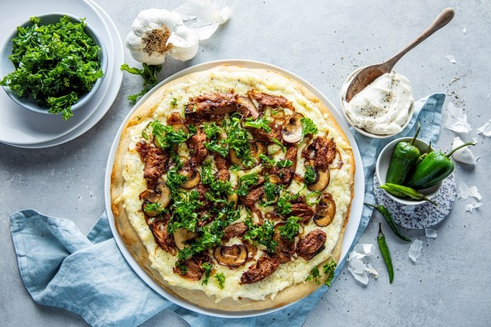 VegMe hvit pizza med grønnkål