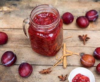 Plommechutney