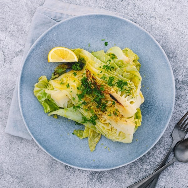 Smørstekt spisskål med sitron