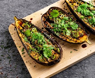 Ovnsbakt aubergine med soyaglaze