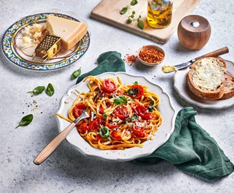 Pasta med lynrask tomatsaus