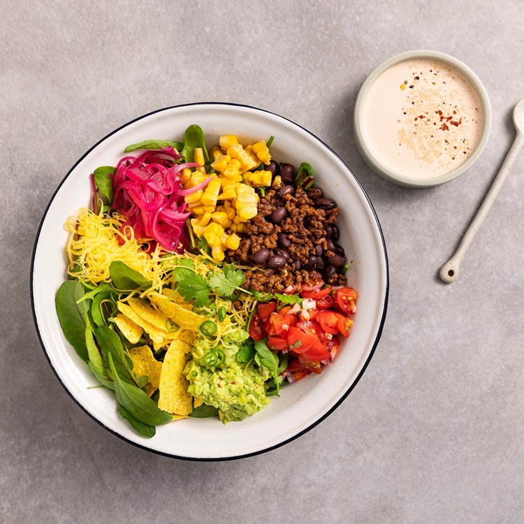 Tacosalat med rømmedressing