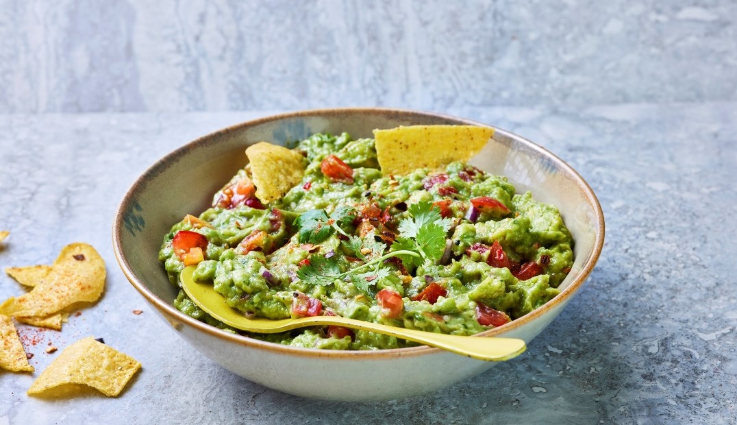 Slik lager du guacamole