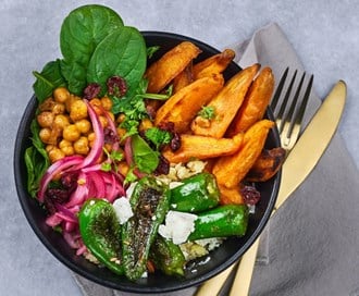 Buddha bowl med stekt padron og blomkålris