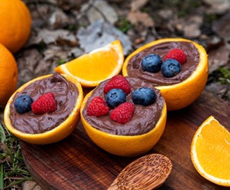Sjokolademousse med avokado, banan og appelsin