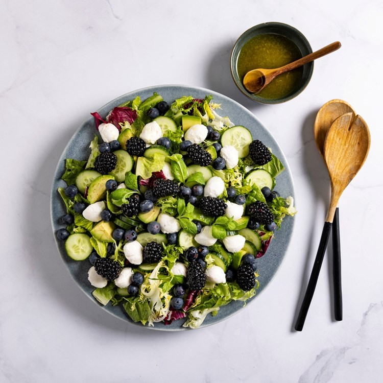 Bærsalat med Romano Mix