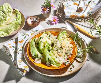 Smørdampet spisskål med hvitløk og rosmarin