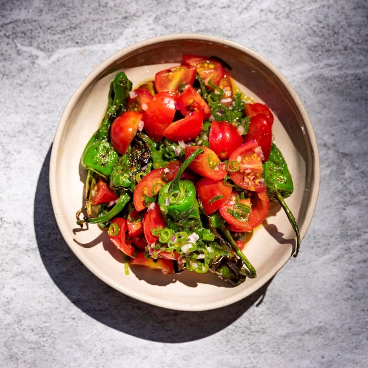 Spanskinspirert tomatsalat