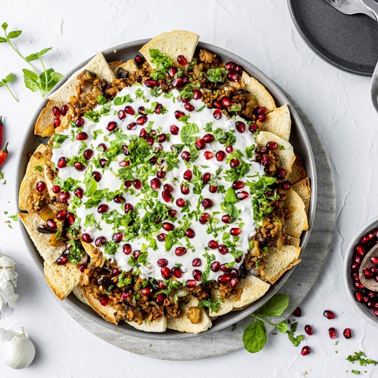 fatteh med vegodeig