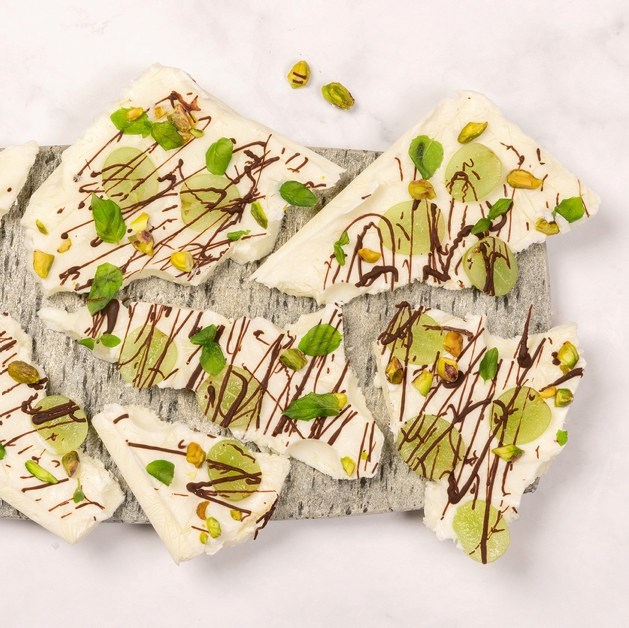 Yoghurtbark med grønne druer