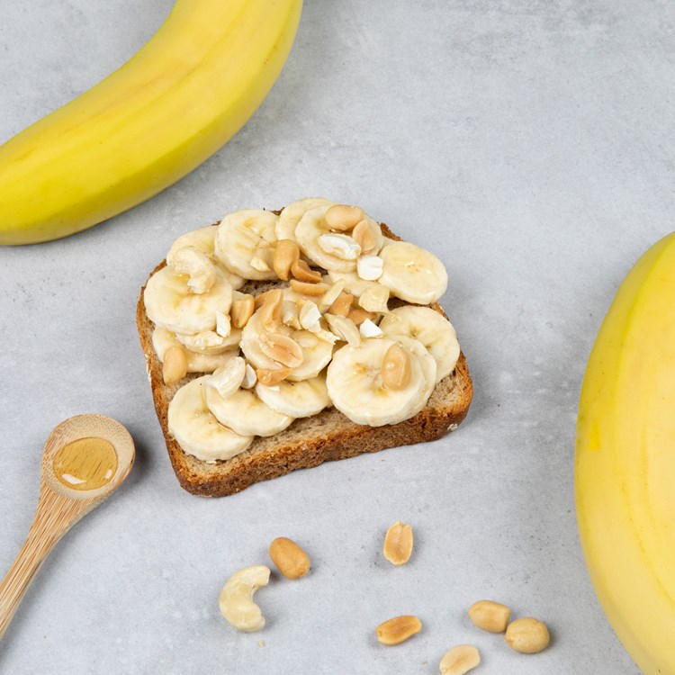 Banan på brødskiva