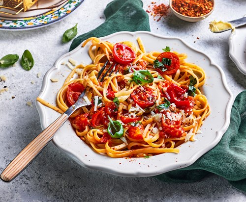 Pasta med lynrask tomatsaus