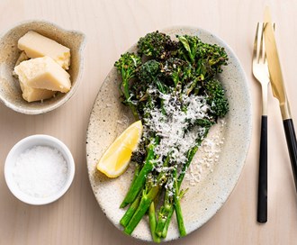 Grillet brokkolini med parmesan og sitron