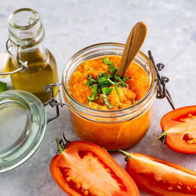 Kokt tomatsaus av San Marzano