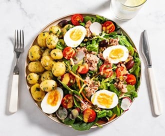 MIX i en klassisk Niçoise-salat
